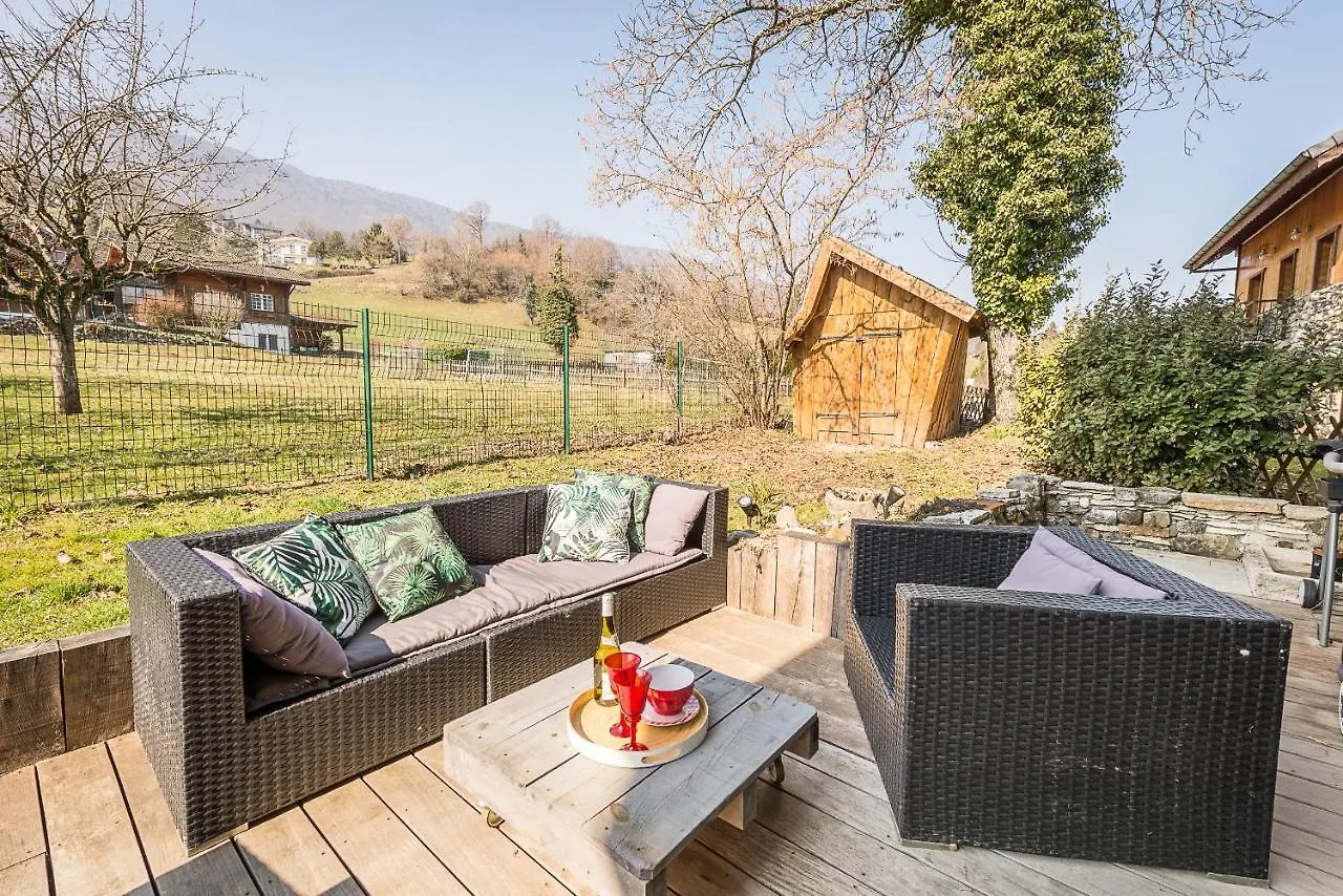 ST-JORIOZ - C'est une maison bleue, 6pax by LocationlacAnnecy, LLA Selections Saint-Jorioz